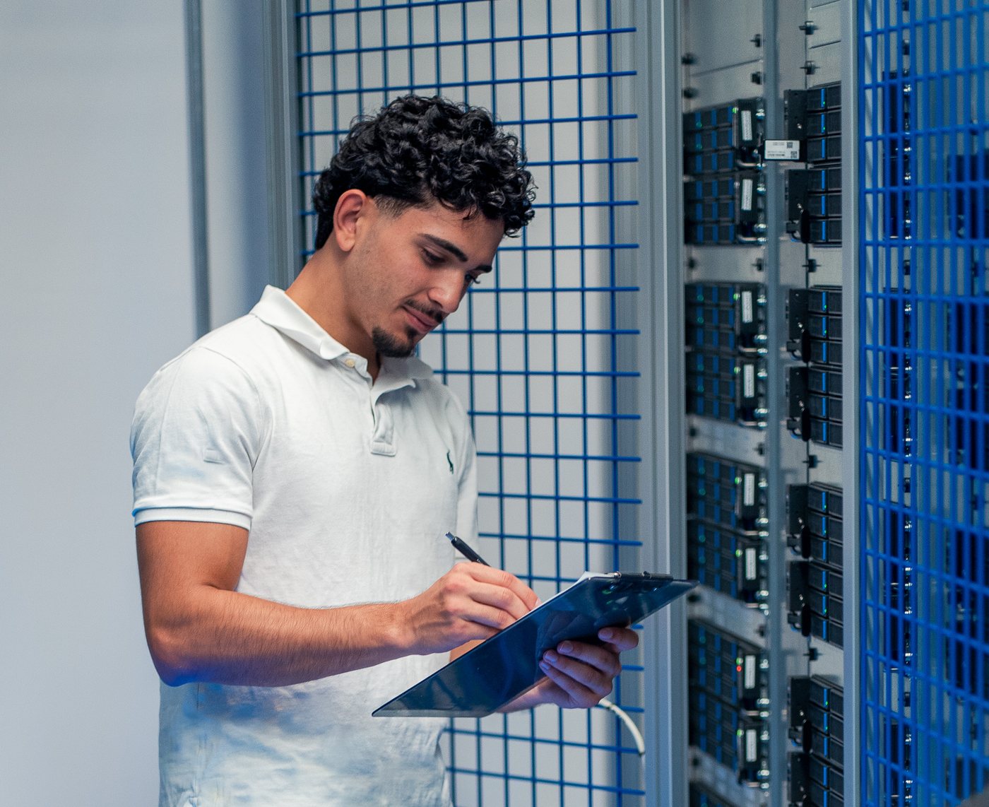 Network assessment and documentation in the data center